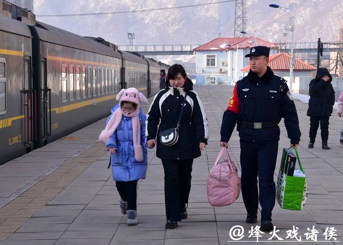 新春走基层 | 春运回家路 他们在守护 新春走基层 | 春运回家路 他们在守护